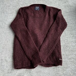 A&F Cut Back Maroon Sweater